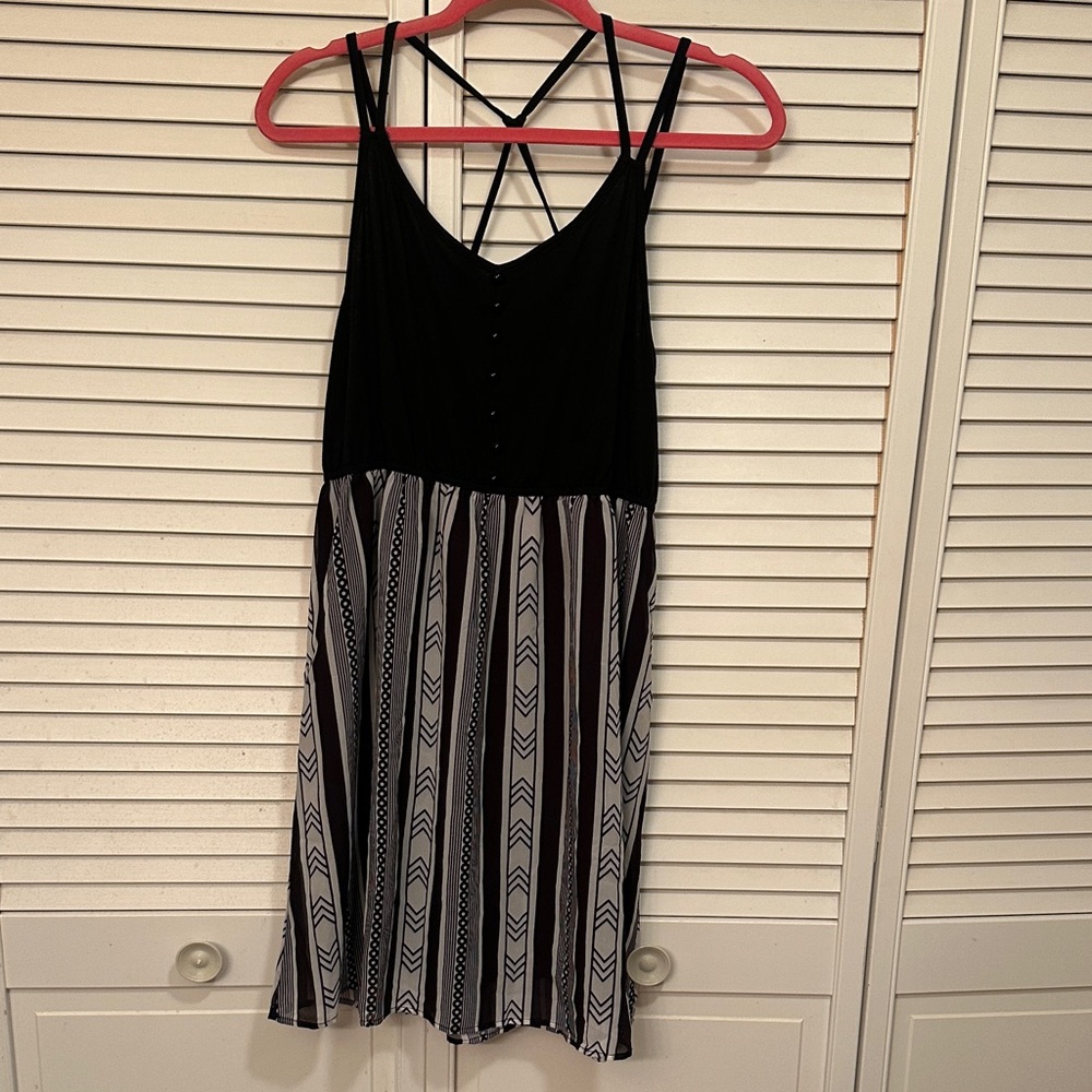 Cupshe Black and Gray Patterned Sun Dress Size Large